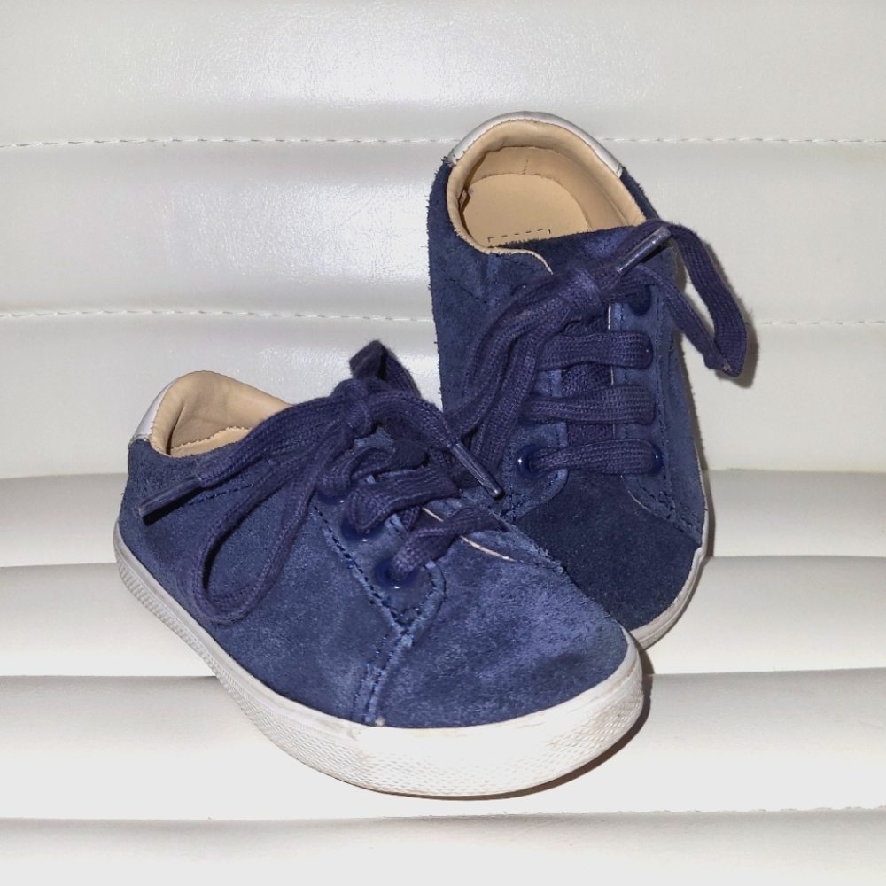 Kid's Shoes: Size 5, Janie and Jack